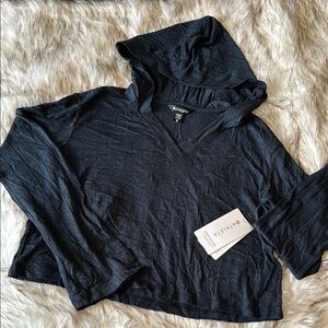 A t h l e t a • Bell sleeve ribbed hooded sweater